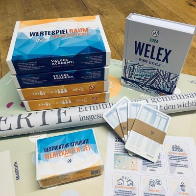 Werte-Spiele 4er Set plus reichlich Zubehör